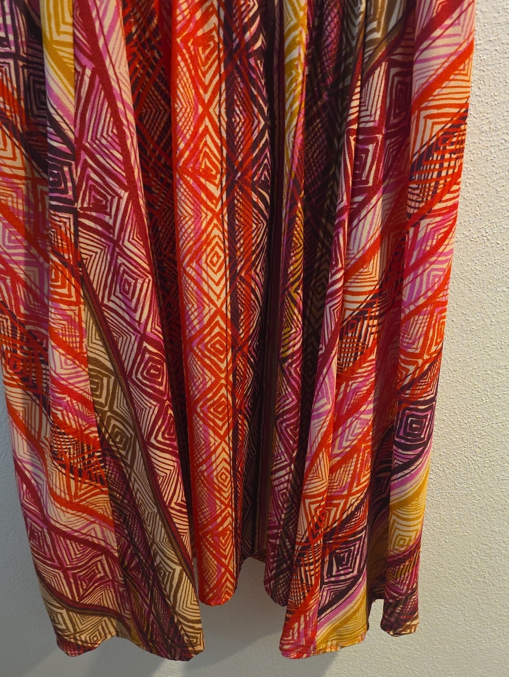 NWT Daytrip Geometric Print Dress With Adjustable Spaghetti Straps - Picture 5 of 10